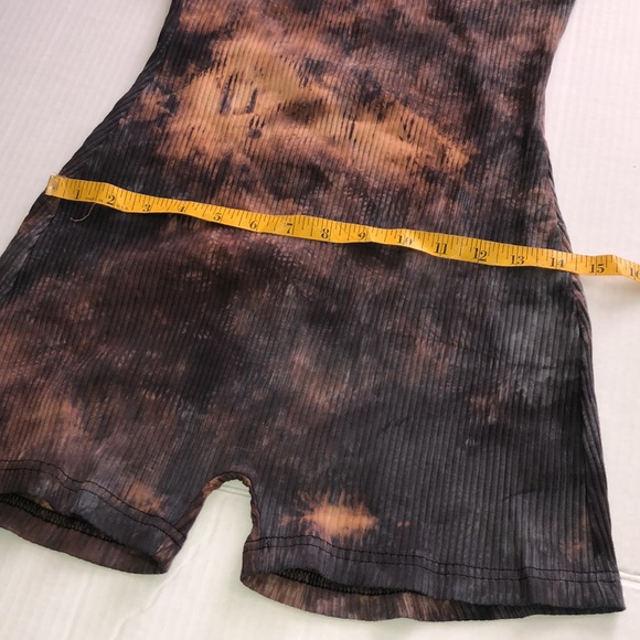 Tye Dye Shorts Romper Nwot - Picture 6 of 10